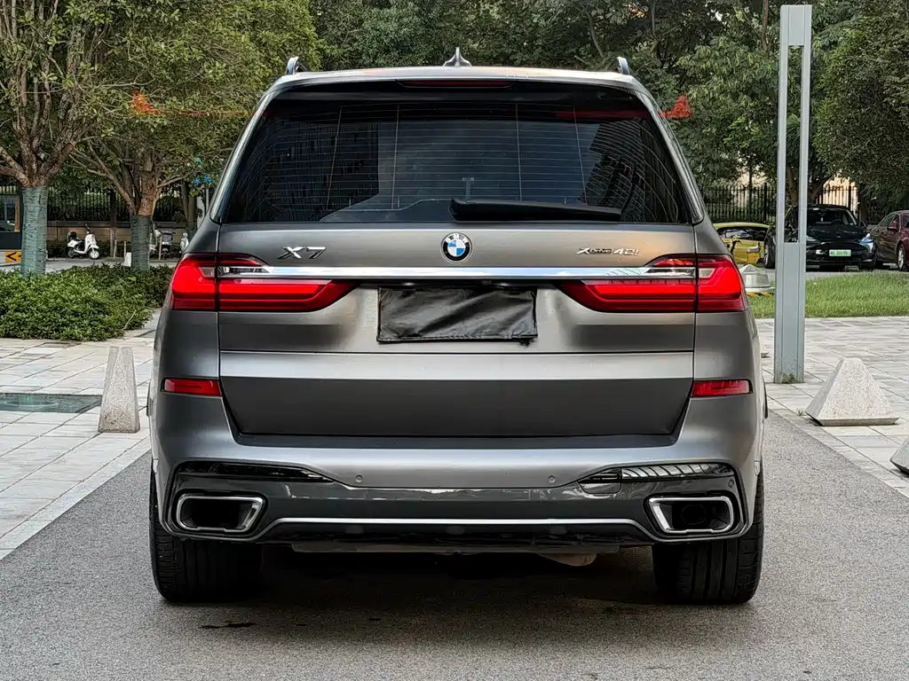 BMW X7 — миниатюра 8