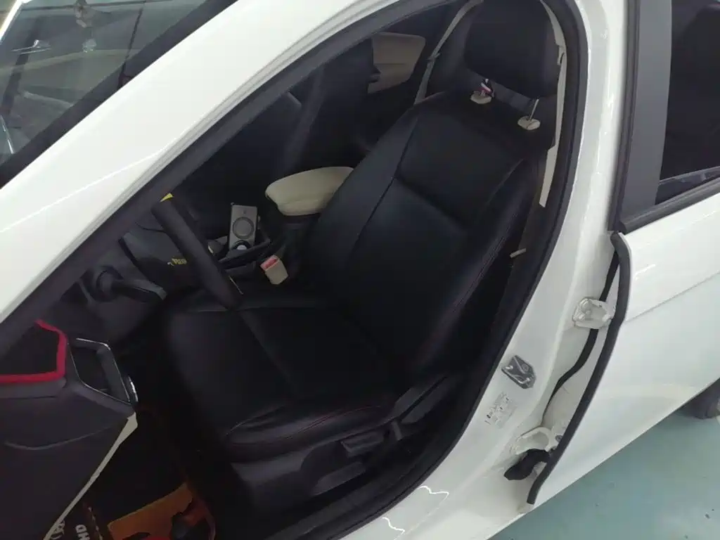 Ford Escort — миниатюра 15