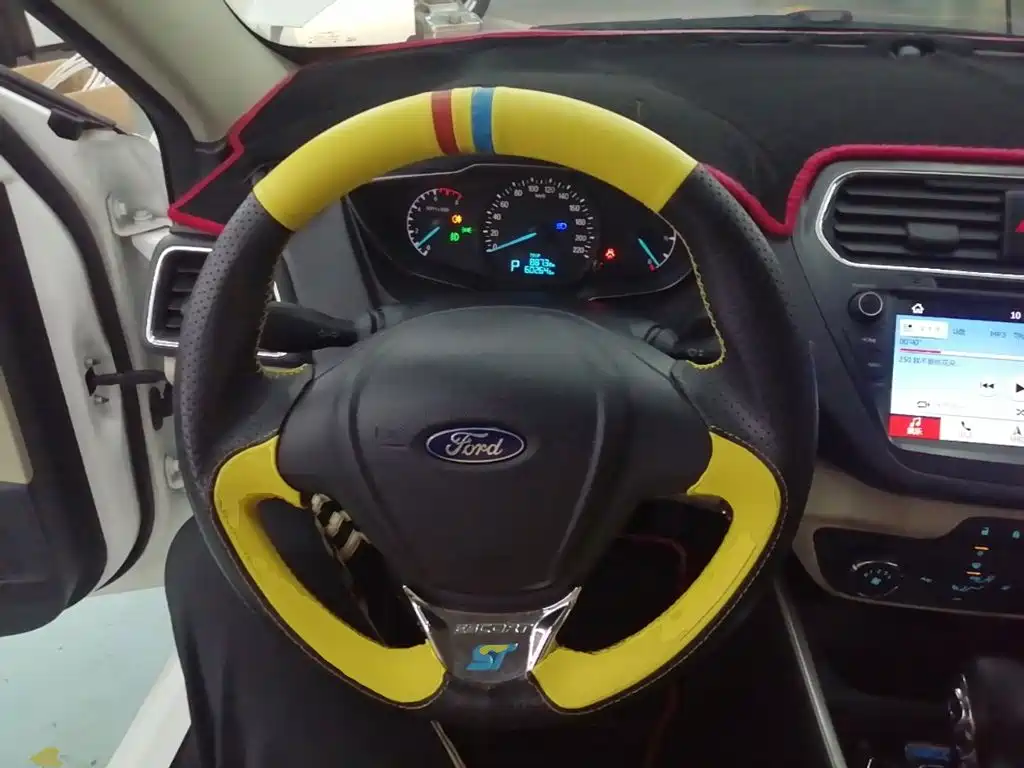 Ford Escort — миниатюра 11