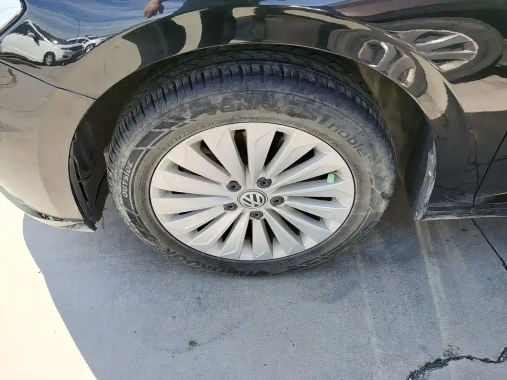 Volkswagen Lavida — миниатюра 23