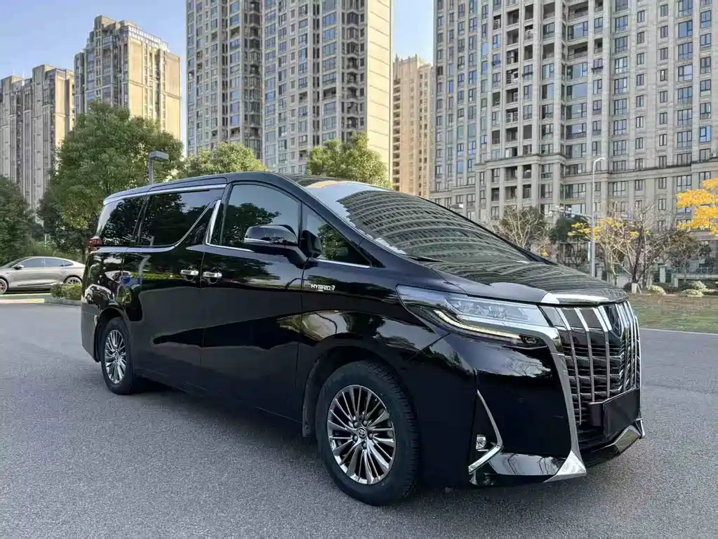 Toyota Alphard 2022