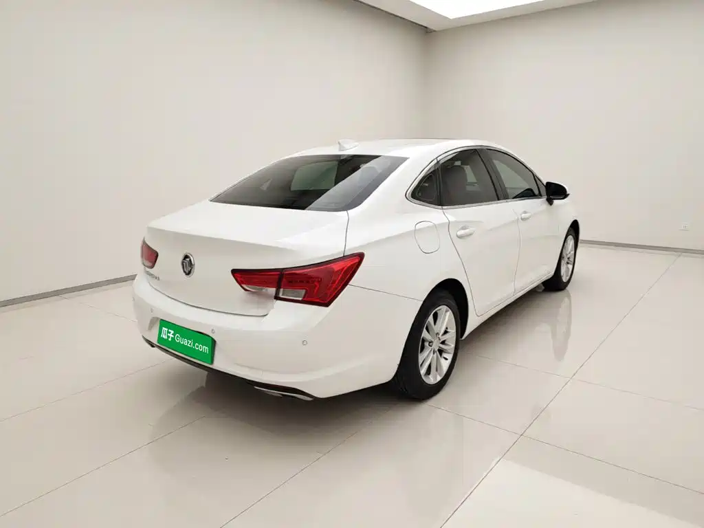 Buick Verano — миниатюра 6