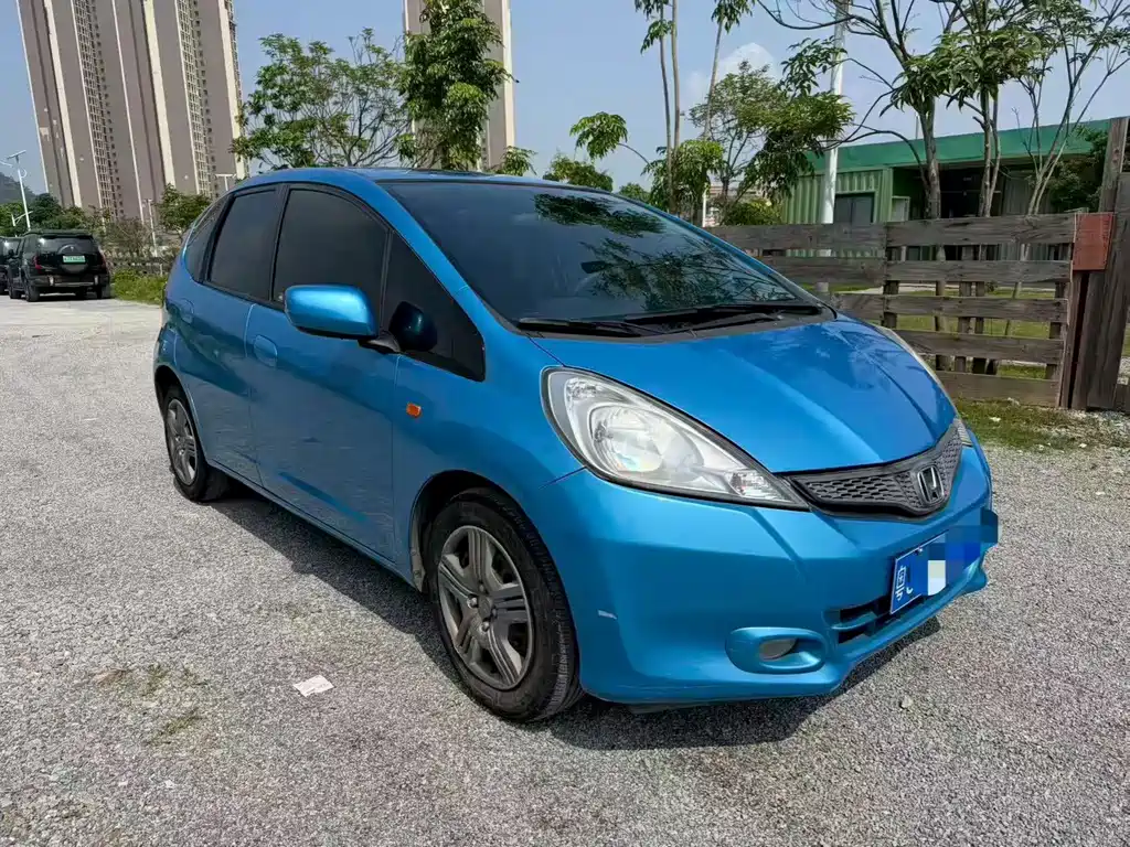 Honda Fit — миниатюра 3