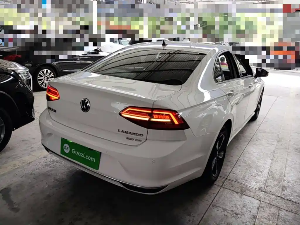 Volkswagen Lamando 2019 230TSI DSG VI