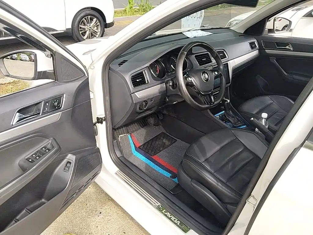 Volkswagen Lavida — миниатюра 16