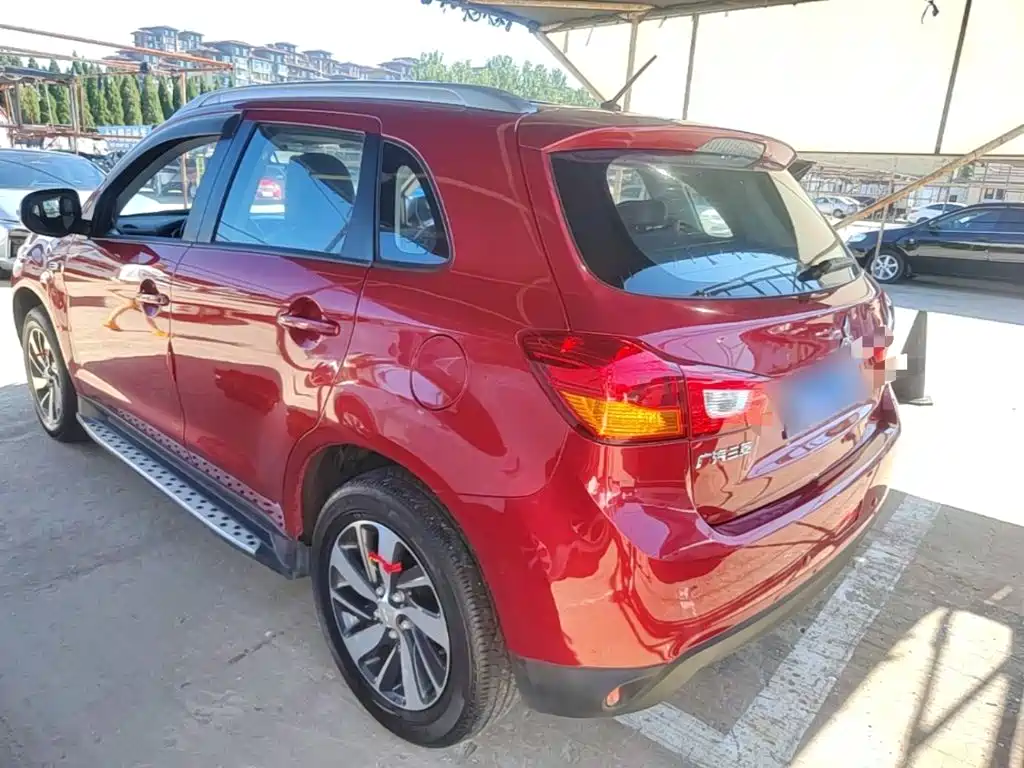 Mitsubishi ASX — миниатюра 5