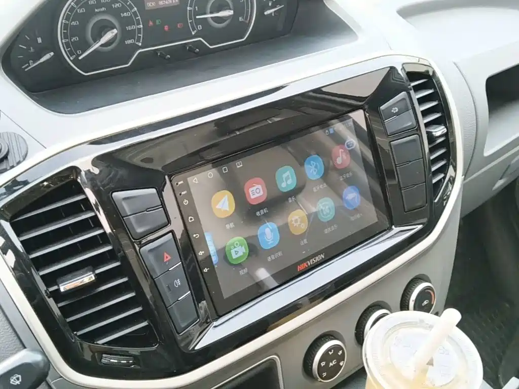 MAXUS V80 — миниатюра 13