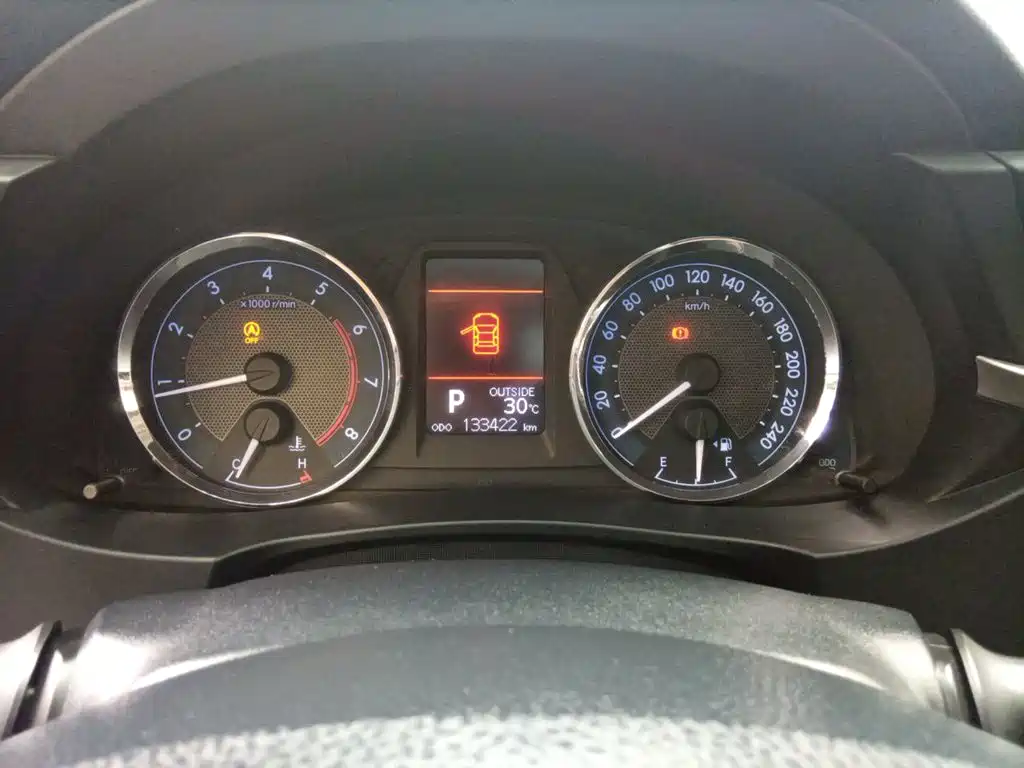 Toyota Corolla — миниатюра 12