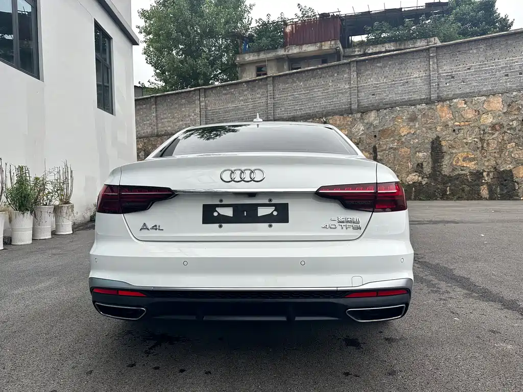 Audi A4L 2023 40 TFSI Fashion