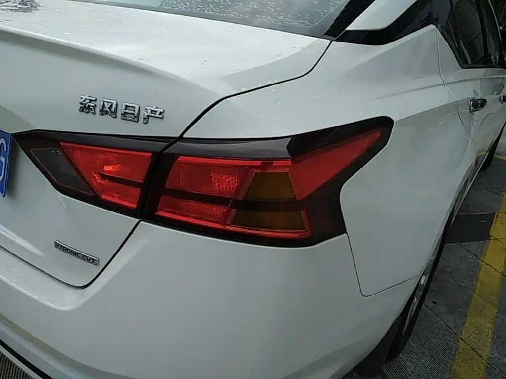 Nissan Teana — миниатюра 8