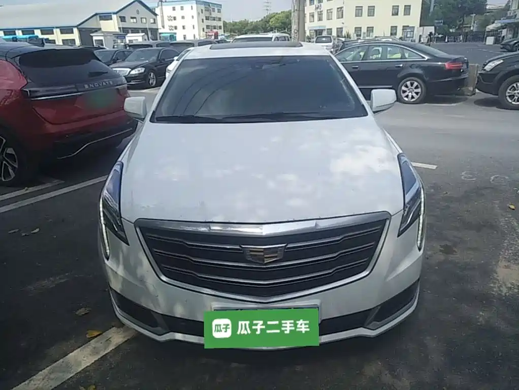 Cadillac XTS — миниатюра 3