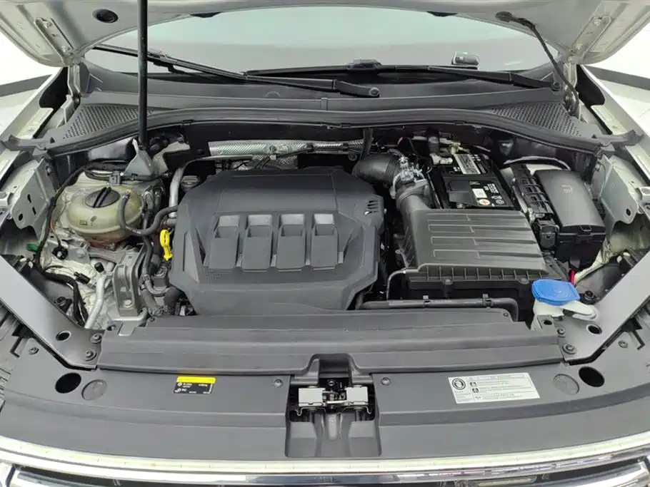 Volkswagen Tiguan L L 2022 330TSI AT R-Line