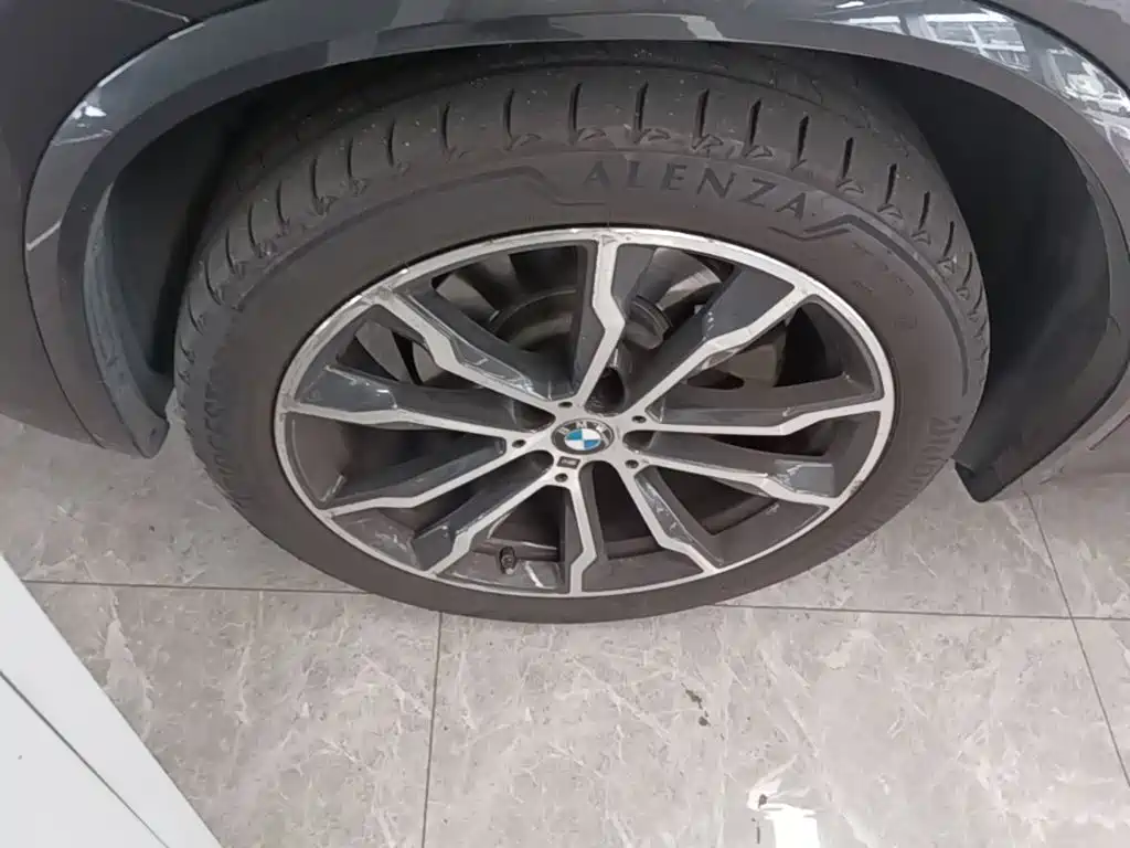 BMW X3 — миниатюра 23