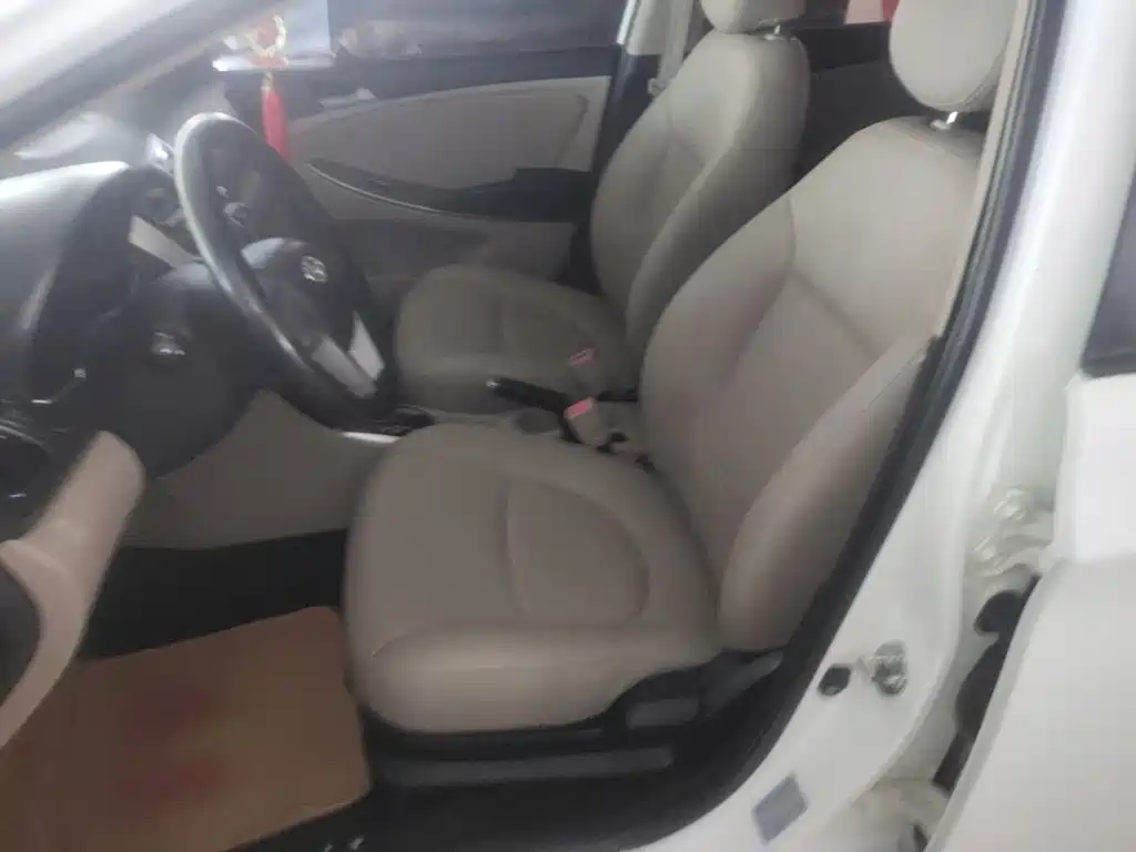Hyundai Verna — миниатюра 15