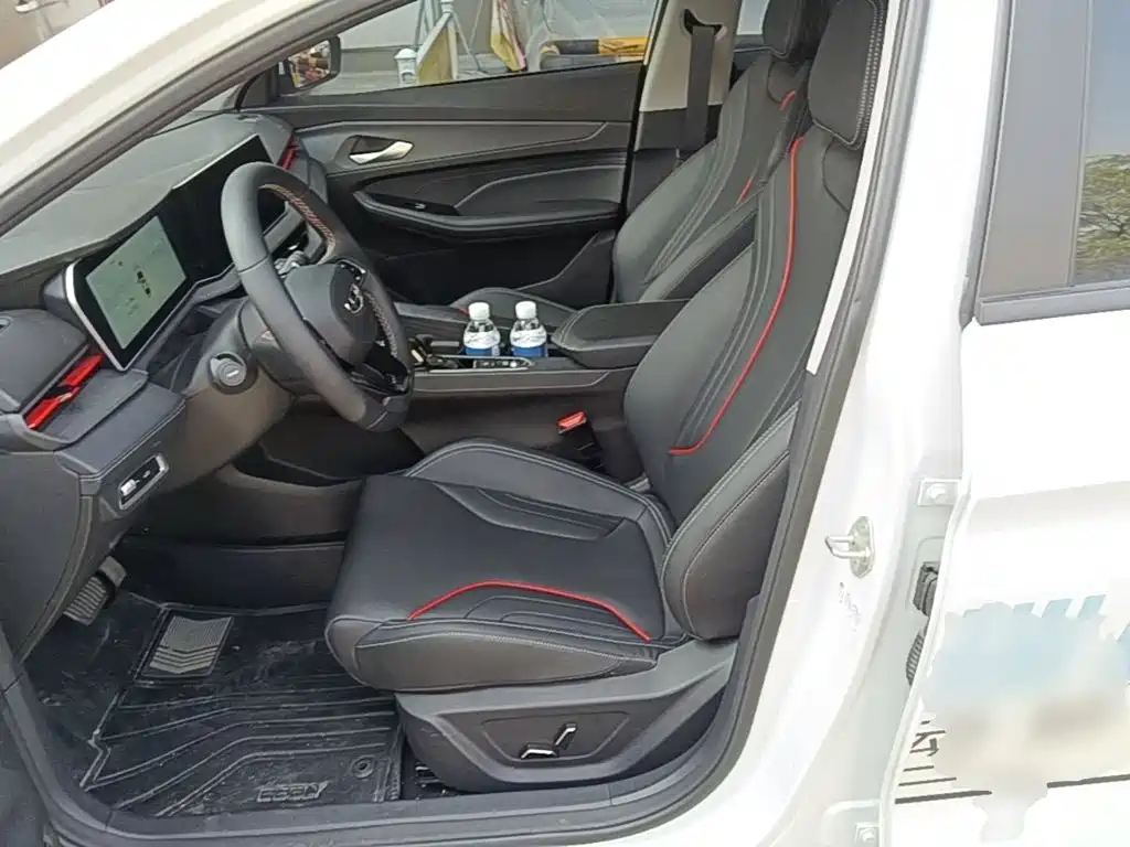 Geely Binrui — миниатюра 15