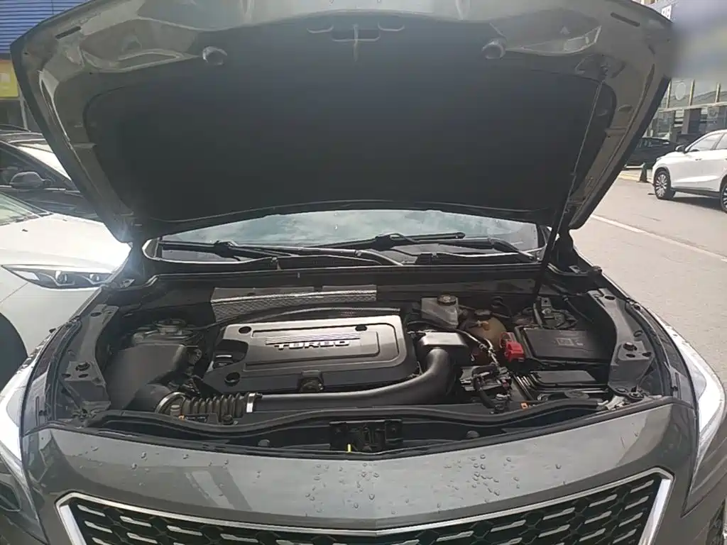 Cadillac XT4 — миниатюра 20