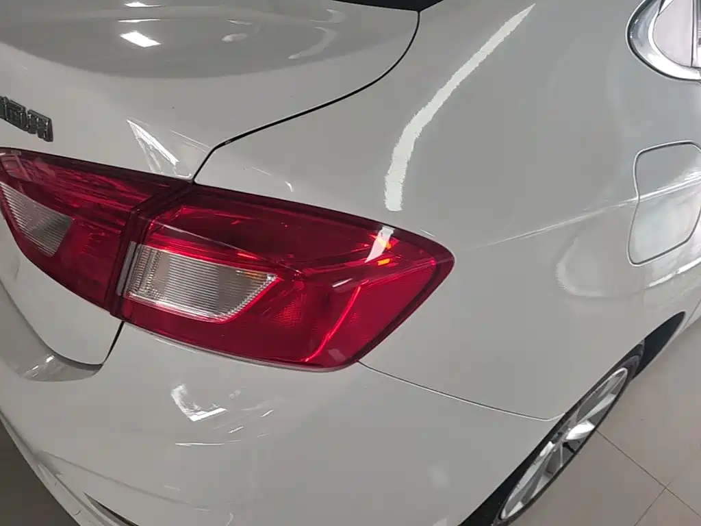 Chevrolet Cruze — миниатюра 8