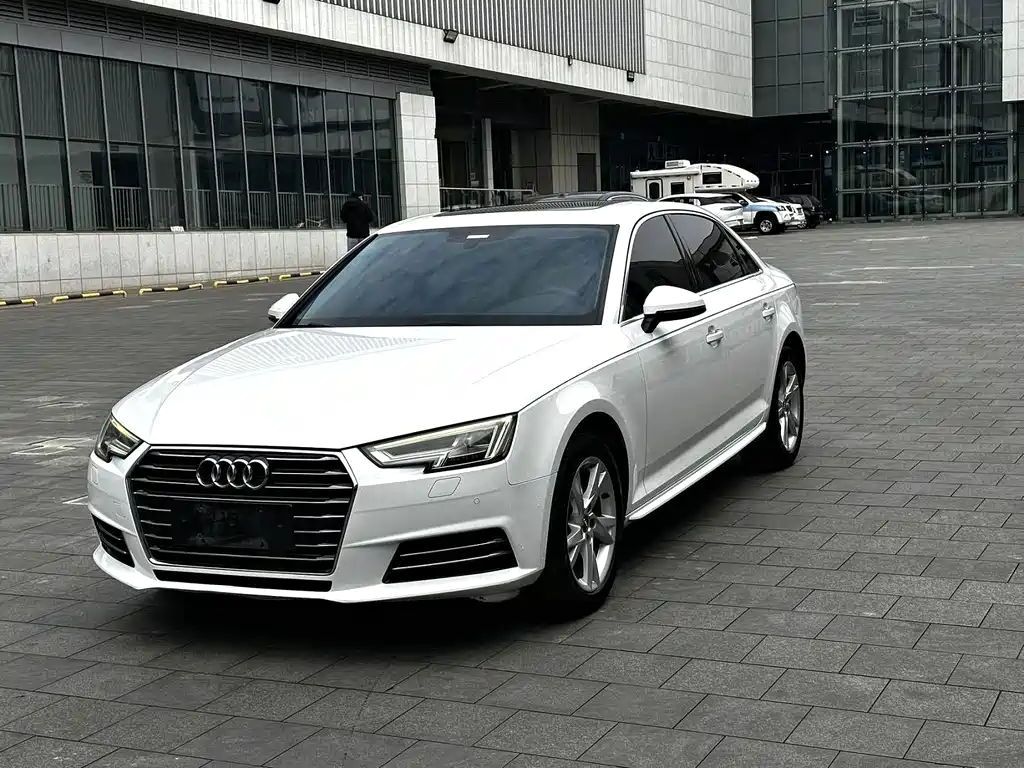 Audi A4L 2017