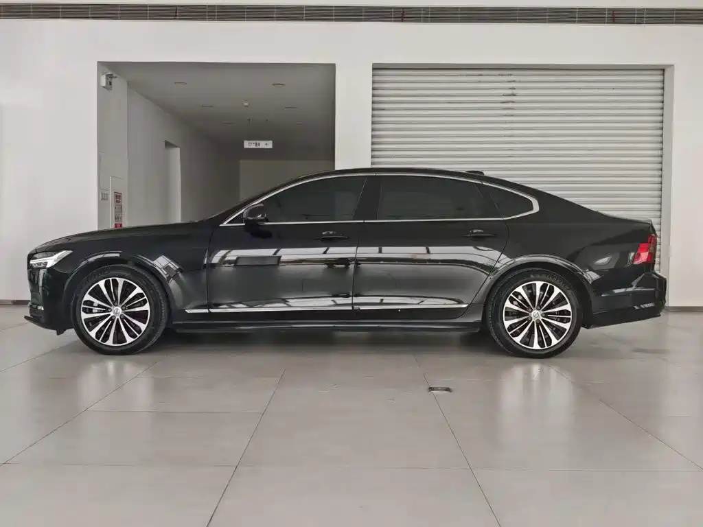Volvo S90 — миниатюра 5