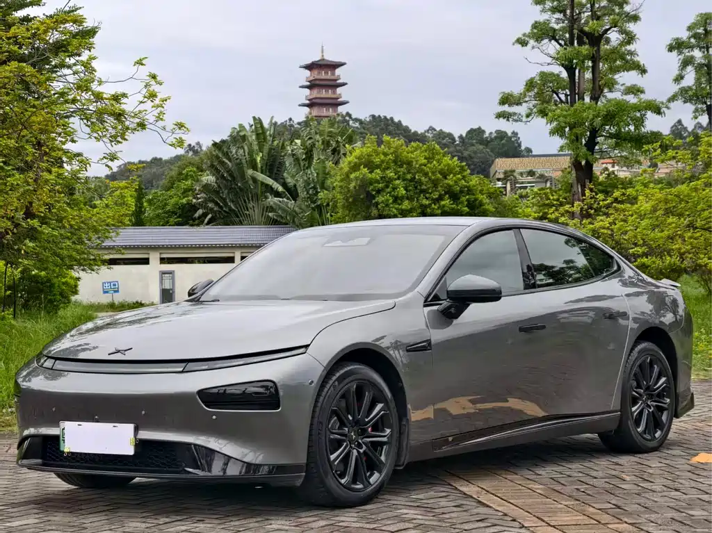 XPeng P7