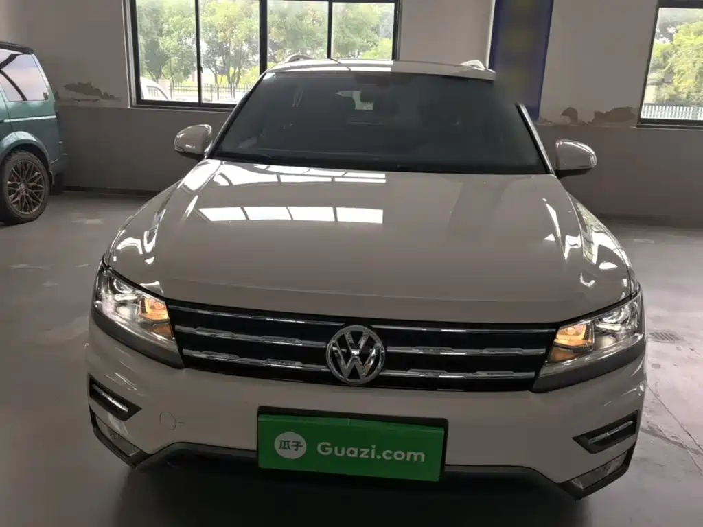 Volkswagen Tiguan L — миниатюра 3