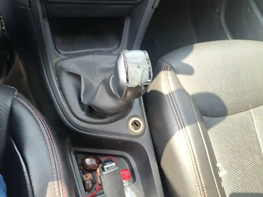 Peugeot 308 — миниатюра 19
