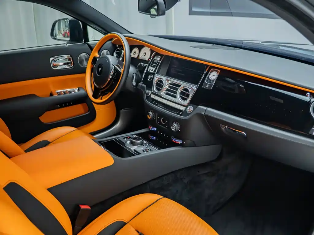 Rolls-Royce Wraith — миниатюра 12
