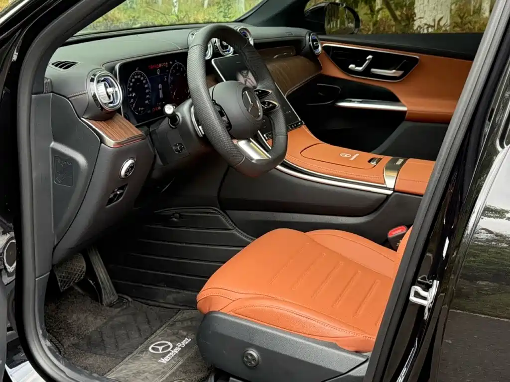 Mercedes-Benz GLC — миниатюра 9