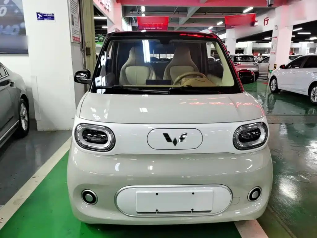 Wuling MINIEV — миниатюра 3