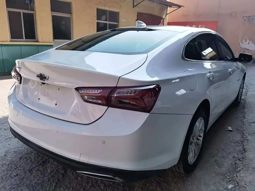 Chevrolet Malibu XL — миниатюра 7
