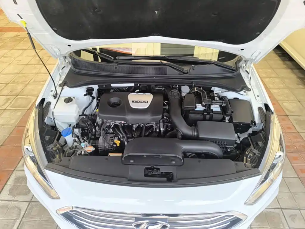 Hyundai Mistra — миниатюра 20