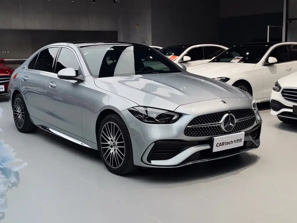 Mercedes-Benz C-Class — миниатюра 3