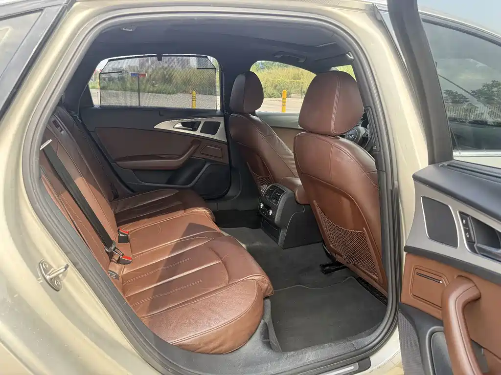 Audi A6L — миниатюра 11