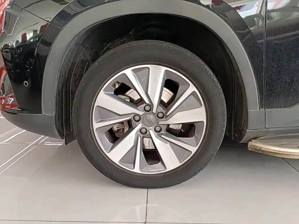 Geely Haoyue — миниатюра 23