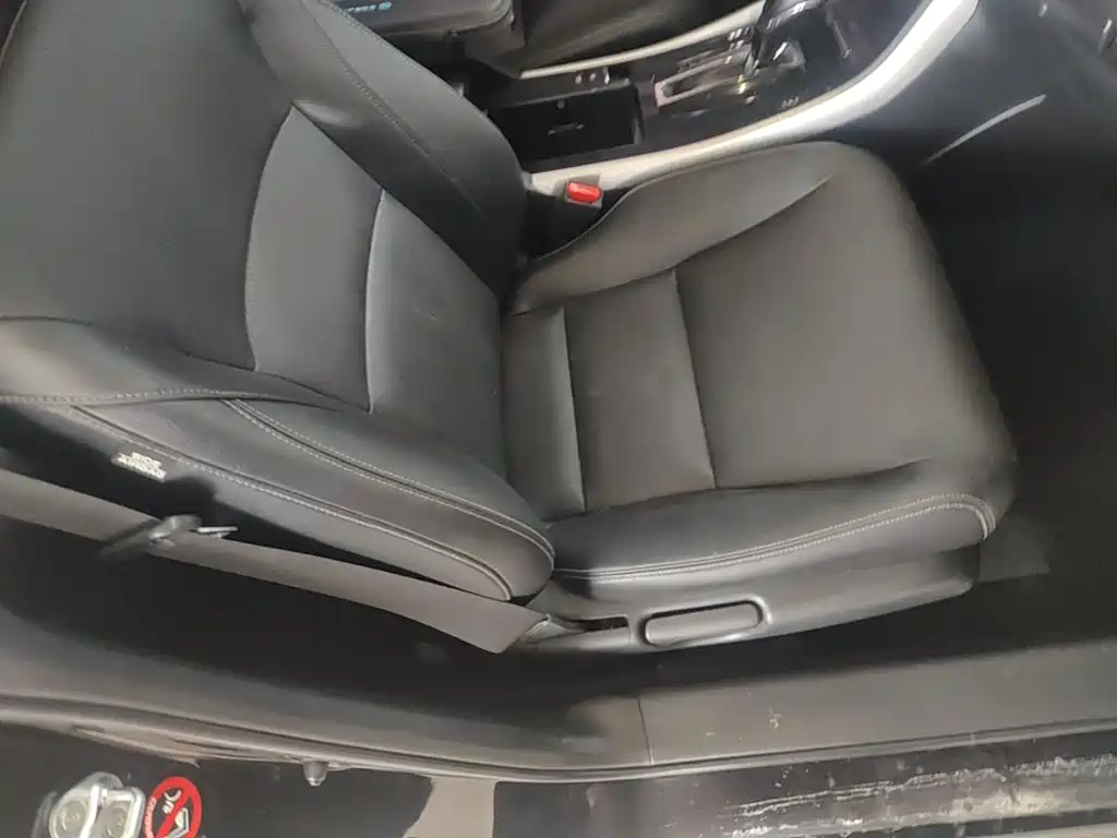 Honda Accord — миниатюра 25