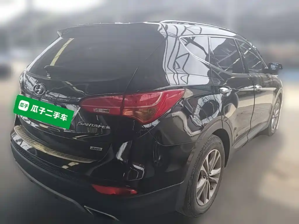 Hyundai Santa Fe — миниатюра 10