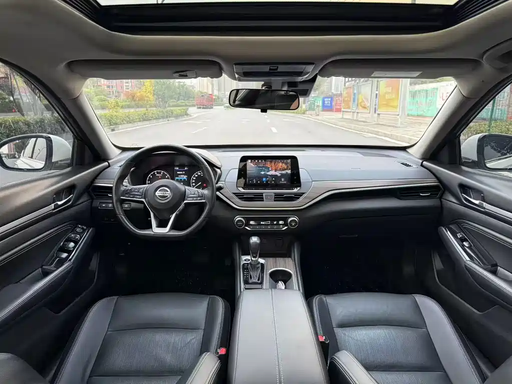 Nissan Teana — миниатюра 5