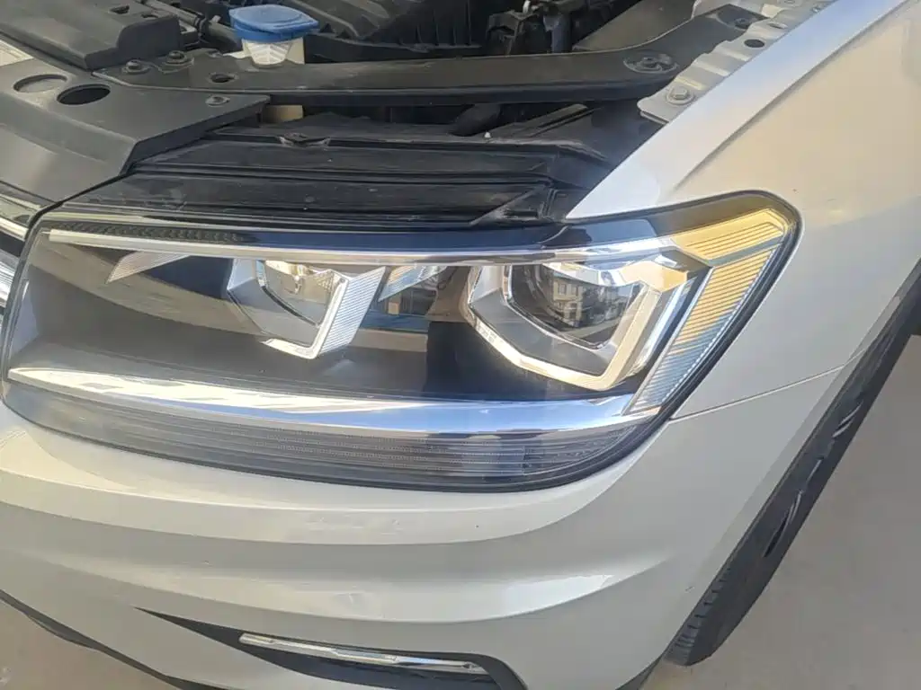 Volkswagen Tiguan L — миниатюра 24