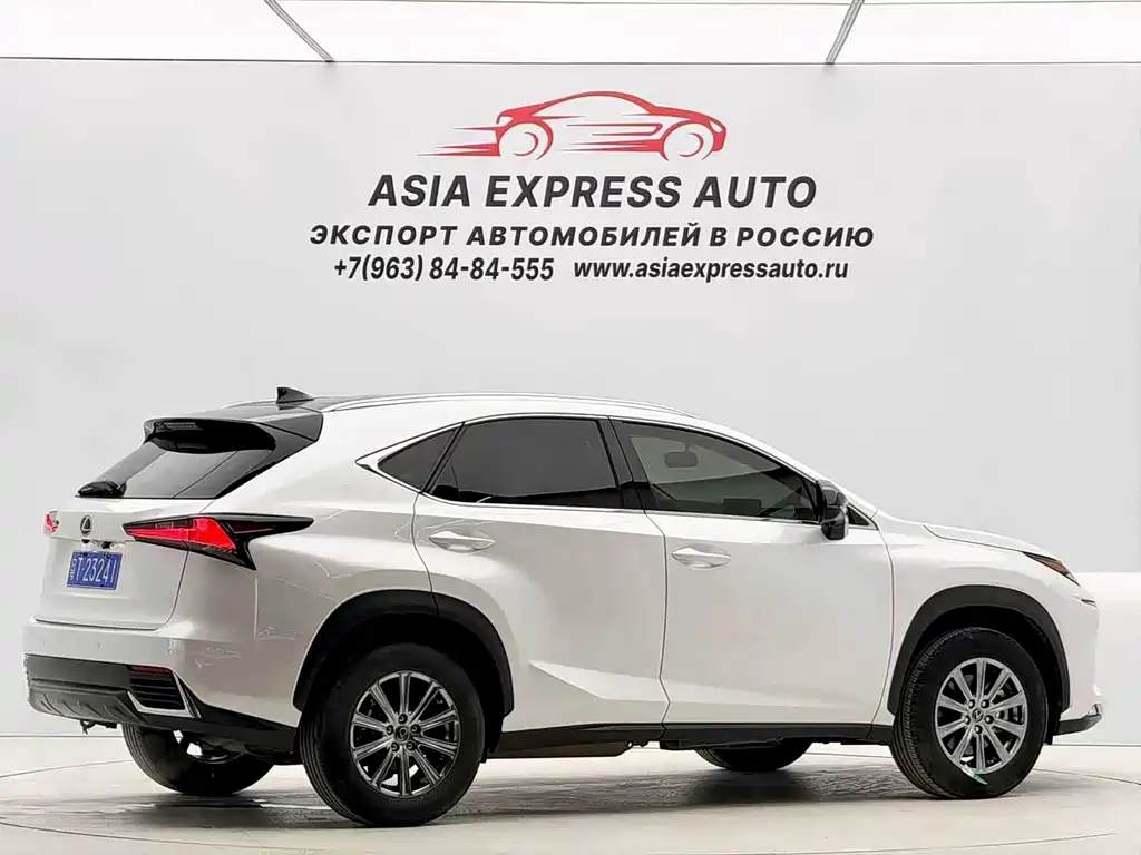Lexus NX — миниатюра 6