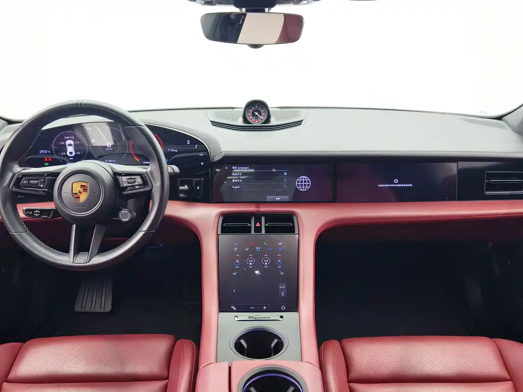 Porsche Taycan — миниатюра 8