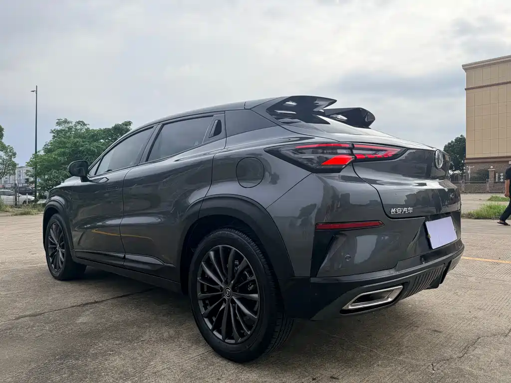 Changan UNI-T 2022 1.5T Premium