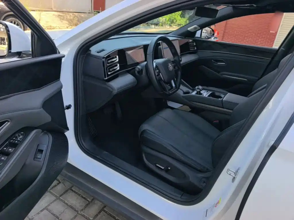 BYD Qin L — миниатюра 16
