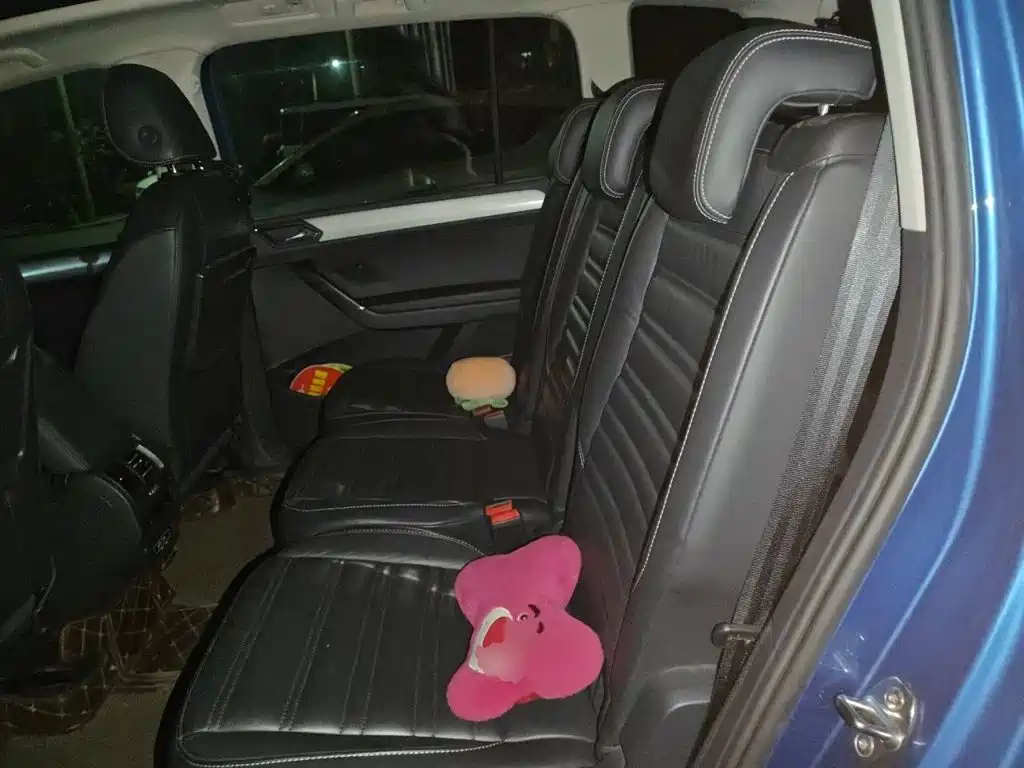 Volkswagen Touran — миниатюра 18