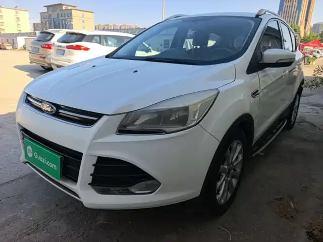 2015 Ford Kuga