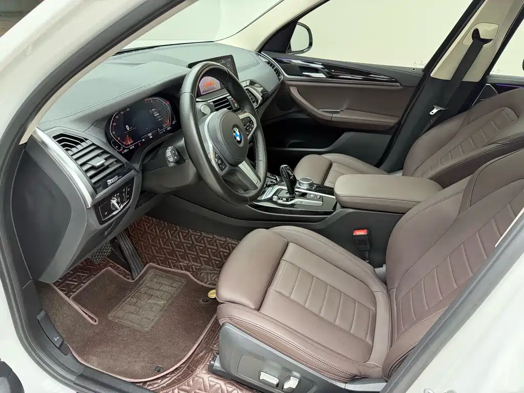 BMW X3 — миниатюра 8