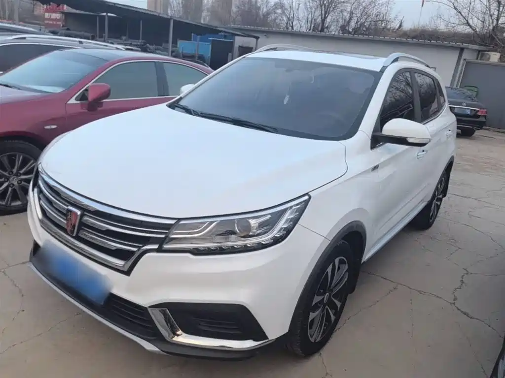 ROEWE RX3