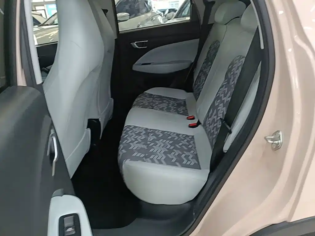 Leapmotor Leapmotor T03 — миниатюра 17