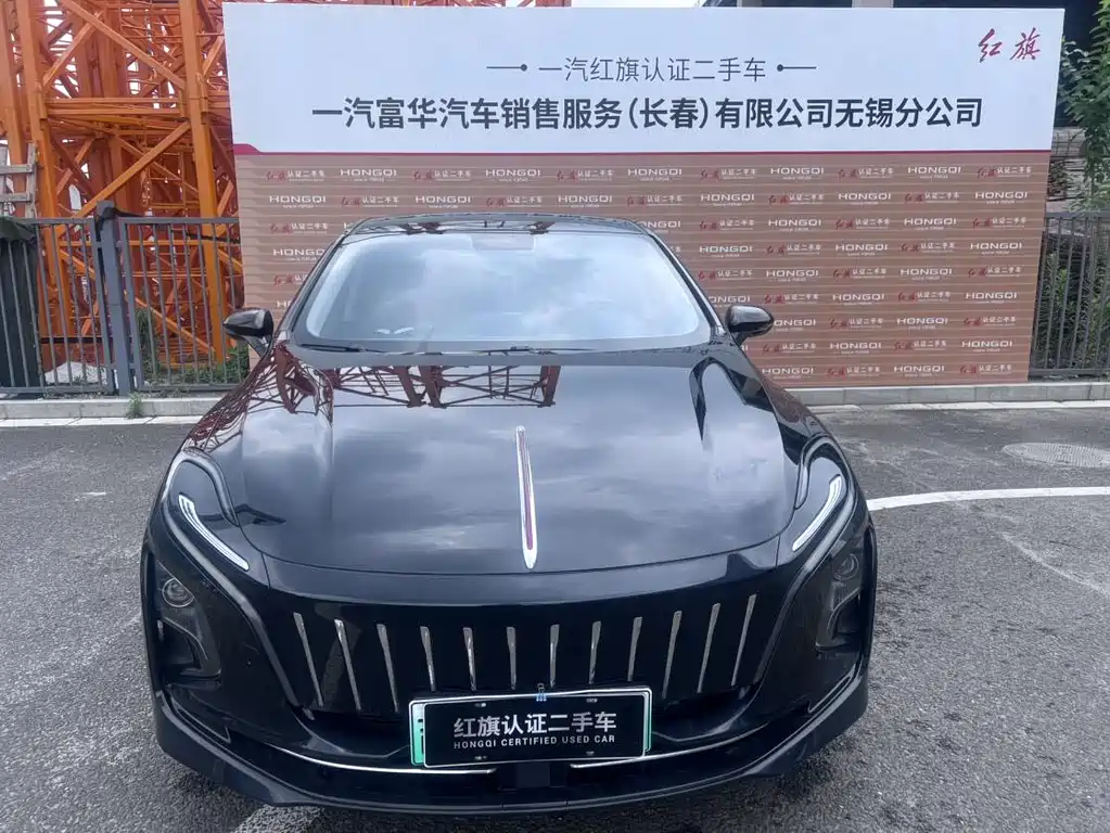 Hongqi E-QM5 2024 610km PLUS