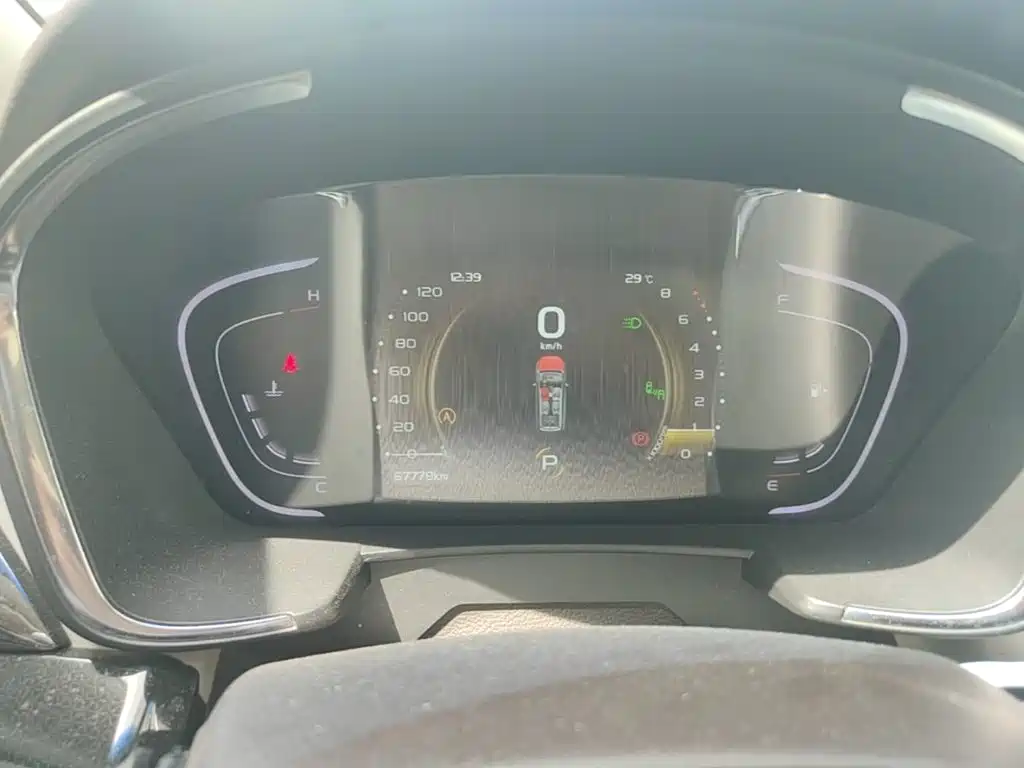 Geely Jia Ji — миниатюра 12