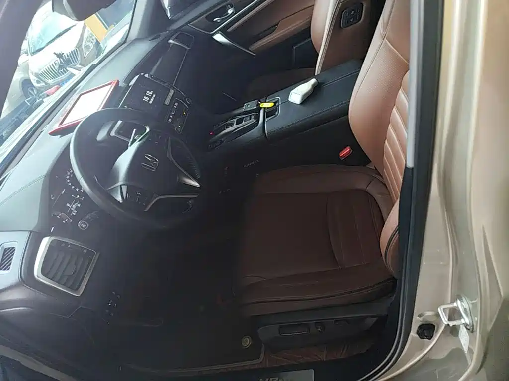 Honda UR-V — миниатюра 15
